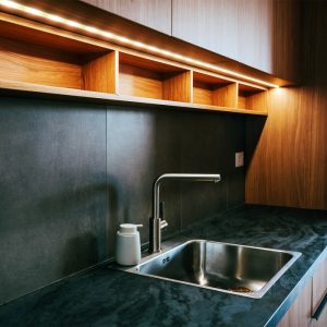 Éclairage d'armoire LED CORREA 3,4W 3000K LX Kobi