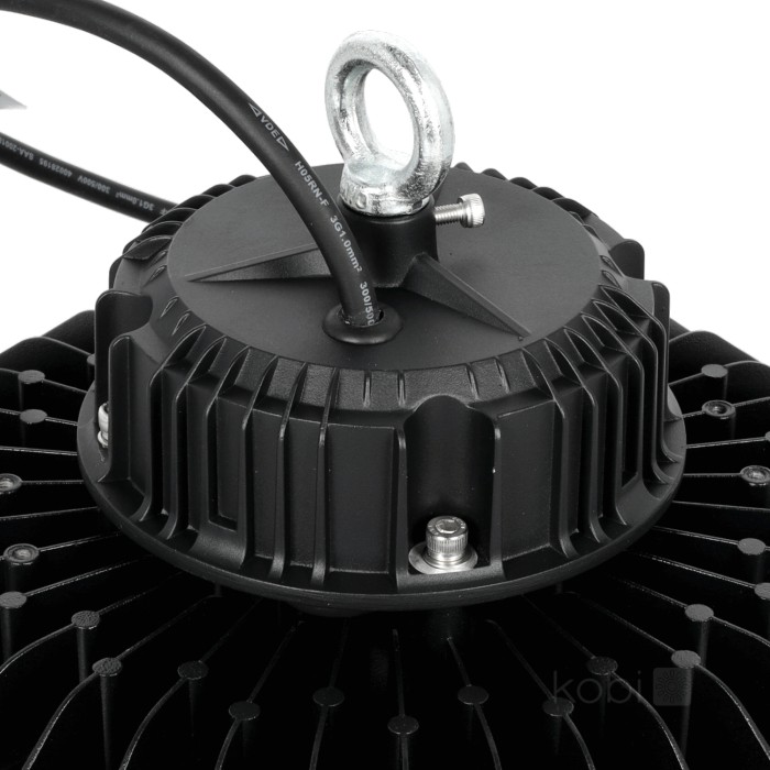 High Bay LED RIO PRO 150W 4000K IP66 Kobi Pro" en français se traduit par : "LED High Bay RIO PRO 150W 4000K IP66 Kobi Pro