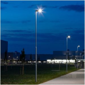 Lampadaire LED VESPA PRO 100W 4000K IP66 Kobi Pro
