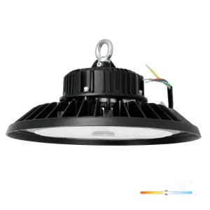 LED High Bay RIO PRO 200W 4000K IP66 Kobi Pro" en français se traduit par : "Projecteur LED Haute Baie RIO PRO 200W 4000K IP66 Kobi Pro