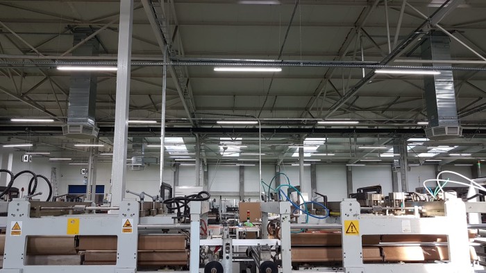 Luminaire étanche LED HPL1 75W IP65 120° Kobi Pro