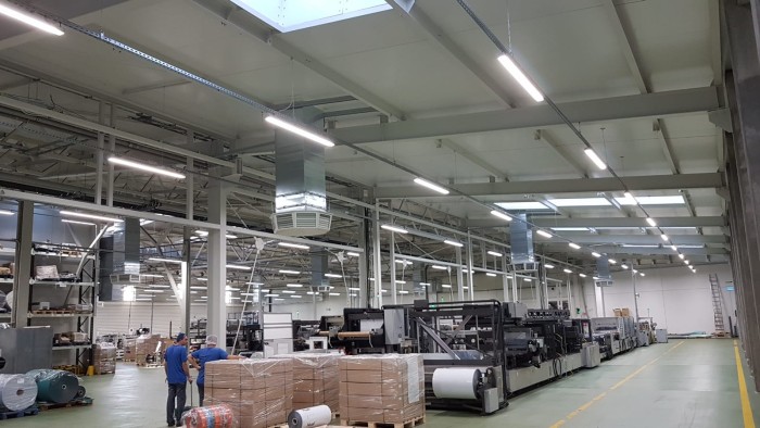 Luminaire étanche LED HPL1 75W IP65 120° Kobi Pro