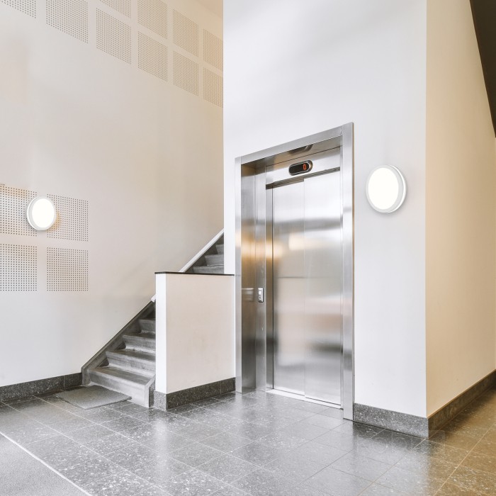 Plafonnier avec détecteur de mouvement LED NAIROS 24W CCT LX IP65 blanc Kobi Premium