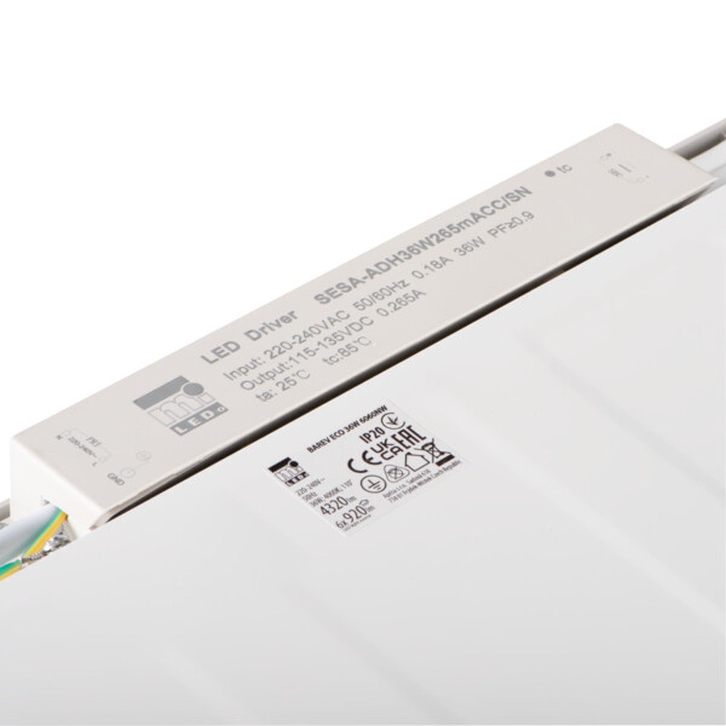 Panneau LED encastré 60x60 BAREV ECO 36W 120lm/W 4000K
